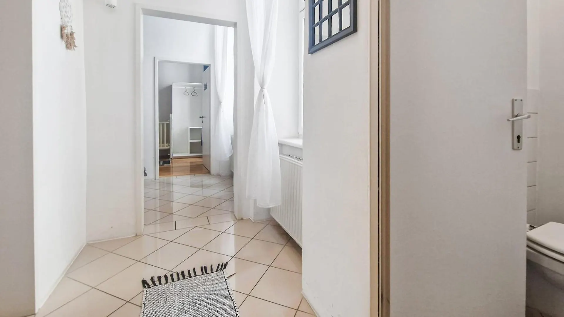 Three-Bedroom Delight, King-Size Beds Vienna